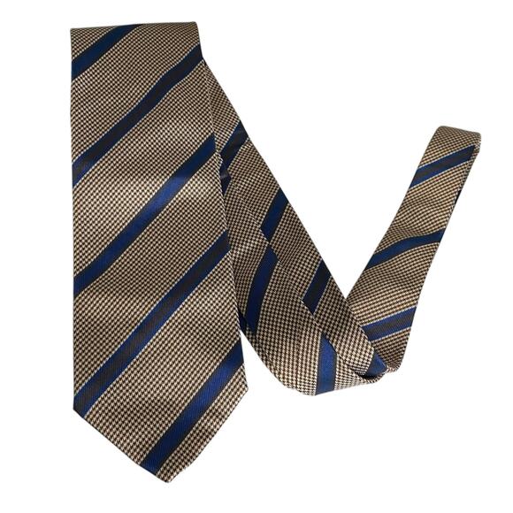 NWT Brioni Flannel and Blue Striped Tie Hand Made in Italy 100% Silk - Picture 10 of 14